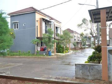 RUMAH DIJUAL DI PONDOK MELATI JATIMURNI DEKAT TOL JATIWARNA