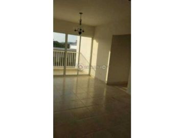 VENDO APARTAMENTO EN ARRAIJAN PLAYA DORADA 3R