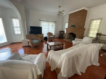 Casa - venta - Pilar Del Lago