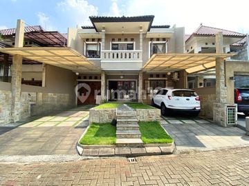 Rumah Luas Dalam Komplek Asri Lingkungan Tenang di Cirendeu