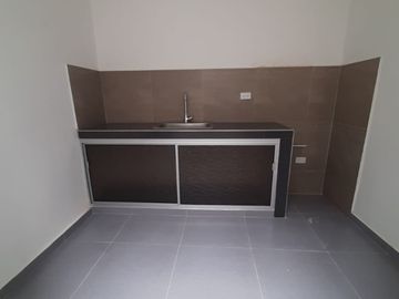 casa en venta en belalcázar. Cod V15547
