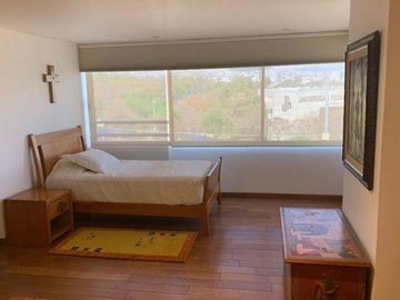 Departamento en Jardines en la Montaña