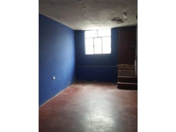 VENTA DE CASA CERCA AL MERCADO MOSHOQUEQUE EN  JLO DE CHICLAYO