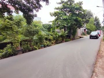 KAVLING HOEK NGANTONG DI MERUYA SELATAN JAKARTA BARAT