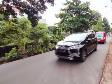 KAVLING HOEK NGANTONG DI MERUYA SELATAN JAKARTA BARAT