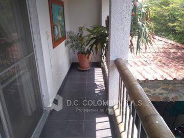 VENTA de EDIFICIOS en LA TEBAIDA