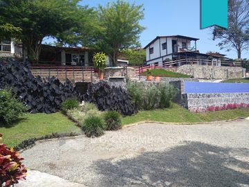 VENTA de EDIFICIOS en LA TEBAIDA