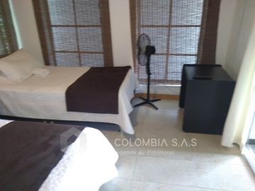 VENTA de EDIFICIOS en LA TEBAIDA