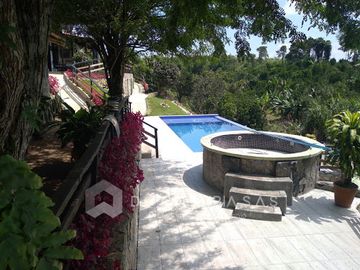 VENTA de EDIFICIOS en LA TEBAIDA