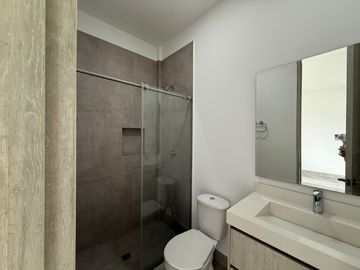 casa en arriendo en pance. Cod A7622