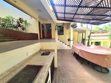 !Aproveche¡TABACHINES HERMOSA CASA CON VEGETACION EXUBERANTE