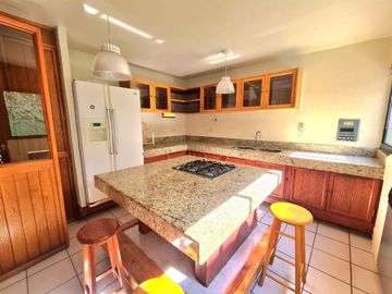 !Aproveche¡TABACHINES HERMOSA CASA CON VEGETACION EXUBERANTE