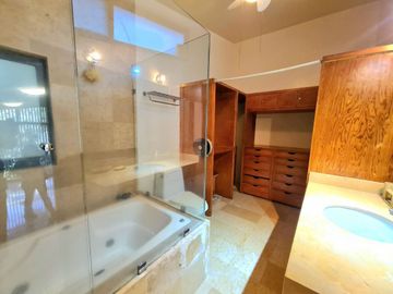 !Aproveche¡TABACHINES HERMOSA CASA CON VEGETACION EXUBERANTE