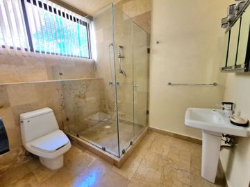 !Aproveche¡TABACHINES HERMOSA CASA CON VEGETACION EXUBERANTE