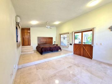 !Aproveche¡TABACHINES HERMOSA CASA CON VEGETACION EXUBERANTE