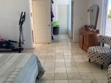 CASA EN VENTA EN FRACCIONAMIENTO LOMAS TETELA CUERNAVACA, MORELOS