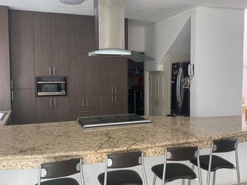CASA EN VENTA EN FRACCIONAMIENTO LOMAS TETELA CUERNAVACA, MORELOS