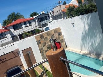 CASA EN VENTA EN FRACCIONAMIENTO LOMAS TETELA CUERNAVACA, MORELOS