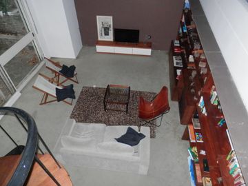 Duplex 6 amb/con dep./balcón terraza/parrilla y pileta.