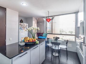 apartamento en venta en la colina campestre. Cod V261077