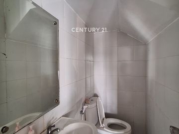 Disewakan 2 Unit Ruko Sudah Gandeng Di Graha Bintaro