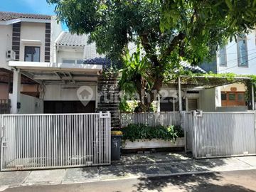 Dijual Cepat Rumah 2 Lantai Bagus, Harga Dibawah Pasar, Semi Furnish di Nusaloka BSD City