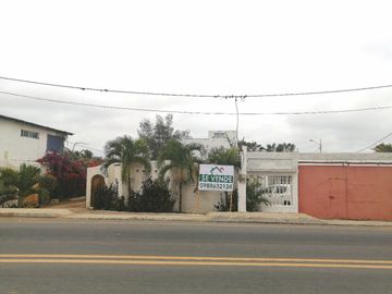 TERRENO CON EDIFICACION EN LA PLAYA VÍA DATA