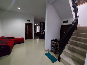 FULL FURNISH Rumah Antapani Di Lavender Arcamanik & Cisaranten Bandung