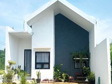 Hunian asri rasa villa sejuk murah di Cikalang dkt TOL CILEUNYI