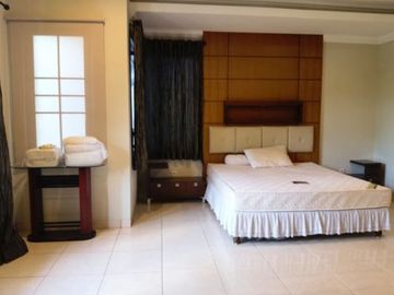Disewakan Rumah Vermont Parkland blok G3 BSD City Tangerang Fully Furnished Besar Bagus Siap Huni