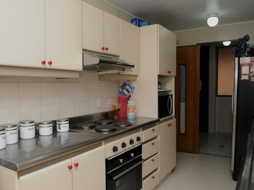 apartamento en venta en colina campestre reservado. Cod V1051095