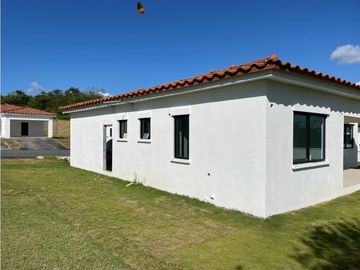 CASA 3 RECAMARAS HACIENDA PACIFICA