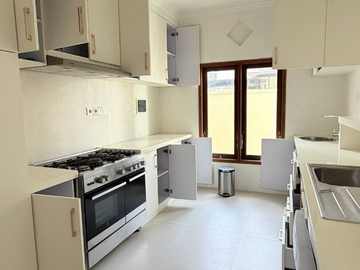 RUMAH BERGAYA FULL FURNISHED DI UNGASAN BADUNG