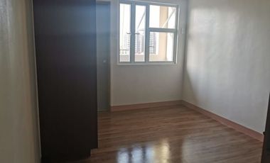 PRE SELLING IN Q.C AFFORDABLE NO SPOT DP -KATIPUNAN AREA