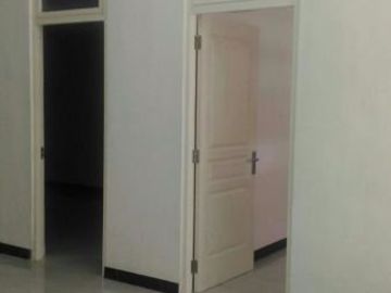 Rumah Babatan Pilang Wiyung Row jalan 2 mobil