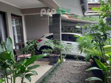 Rumah Nyaman Asri Area Perkebunan di Lembang Dekat WISATA PARK AND ZOO