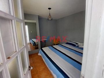 TU CASA DE PLAYA SOÑADA TE ESPERA!

 SEGUNDA FILA, VISTA AL MAR Y A PISCINA 

🌴 Ubicación: Playa Pulpos

🛏 10 habitaciones | 🚿 9 baños | 🏊 Pisci