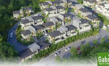 High-End House for Sale in Paseo Arcenas Cebu - The Ridges