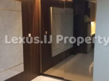 Disewakan apartemen U &ndash; Residence interior mewah tower 2 Lippo Karawaci
