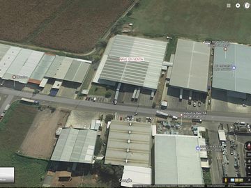 EXCELENTE INVERSIÓN. Bodega Rentada en Condominio Industrial. Bien Comunicada.