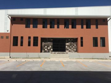 EXCELENTE INVERSIÓN. Bodega Rentada en Condominio Industrial. Bien Comunicada.