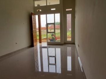 Rumah 2 lantai strategis di jalan Abdul Gani, harga terjangkau
