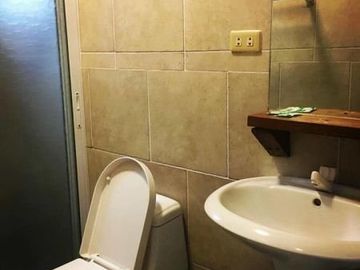 12 Bedrooms House for Sale with Swimming Pool in Angeles Cit