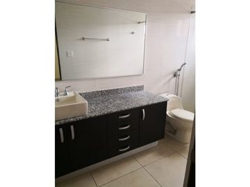 VENDO HERMOSA CASA EN PASEO DEL NORTE PH OLYMPUS