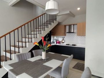 Villa minimalis view fantastis di cisarua bandung barat