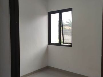 Rumah nyaman Binong Karawaci BSD SMS Serpong Tangerang