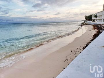 VENTA CASA BEACH FRONT - PUERTO MORELOS