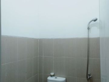 DIJUAL RUMAH DALAM CLUSTER CASH/TAKE OVER DI JATISARI, BEKASI