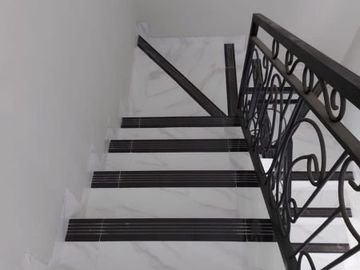 Rumah Siap Huni 2 Lantai One Gate System di Cilodong Depok