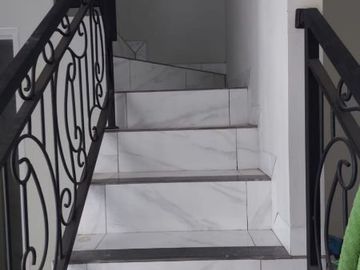 Rumah Siap Huni 2 Lantai One Gate System di Cilodong Depok